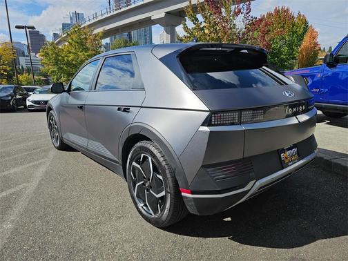 2023 Hyundai IONIQ 5 SEL