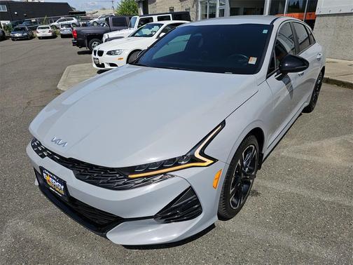2023 Kia K5 GT-Line
