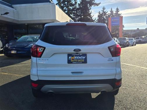 2019 Ford Escape SE