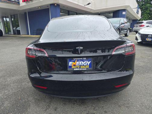 Black 2020 Tesla Model 3 Standard Range Plus