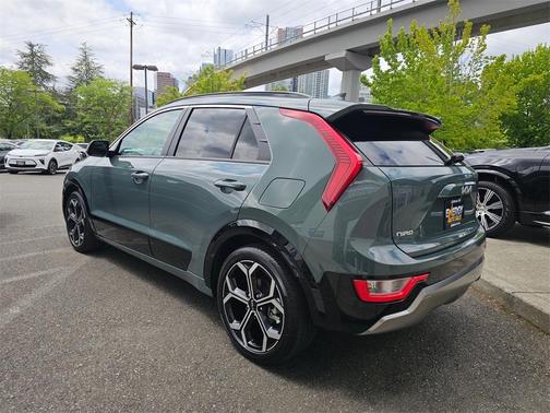 2023 Kia Niro EX Touring