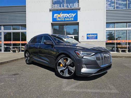 2019 Audi e-tron Prestige