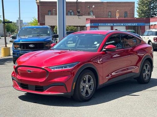 2022 Ford Mustang Mach-E Select
