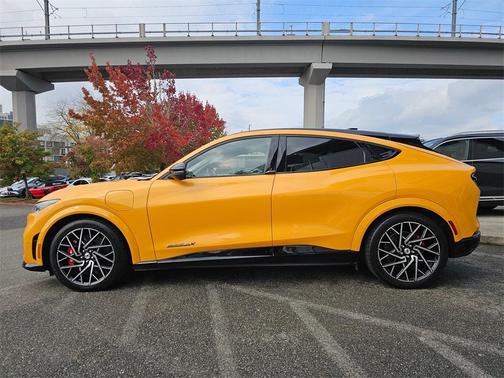2022 Ford Mustang Mach-E GT