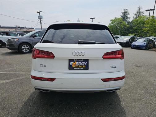 2018 Audi Q5 2.0T Premium Plus