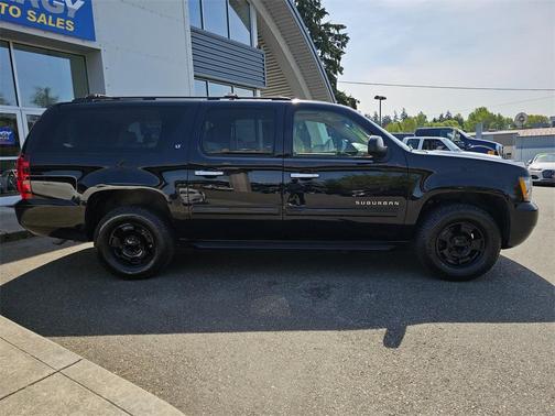 2011 Chevrolet Suburban 1500 LT