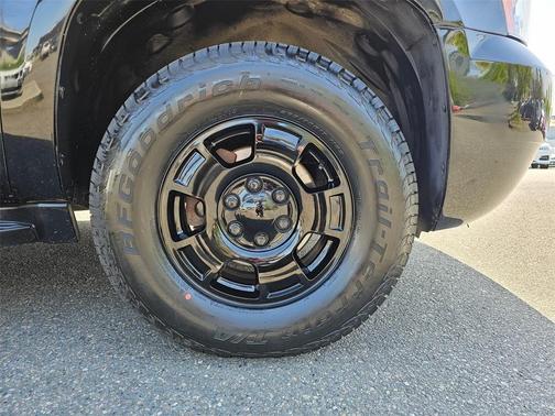 2011 Chevrolet Suburban 1500 LT