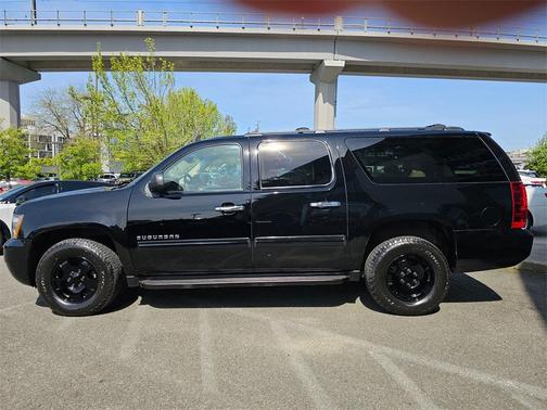 2011 Chevrolet Suburban 1500 LT