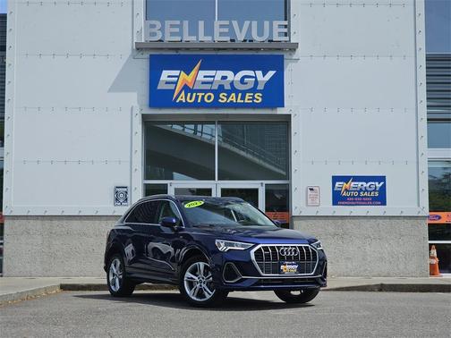 2023 Audi Q3 45 S line Premium
