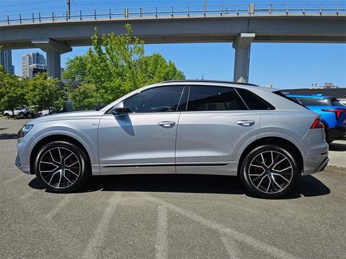 2019 Audi Q8 3.0T Premium Plus