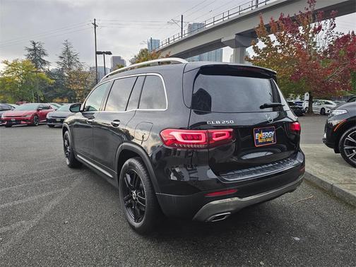 2020 Mercedes-Benz GLB 250 Base 4MATIC