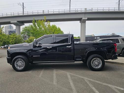 2022 Chevrolet Silverado 2500 High Country