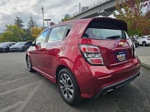2017 Chevrolet Sonic LT