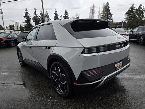 2024 Hyundai IONIQ 5 SEL