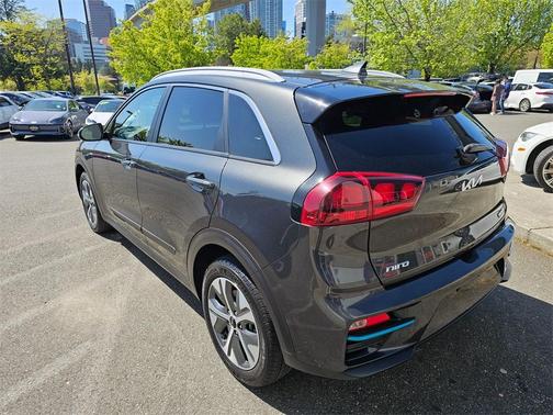 2022 Kia Niro EV EX