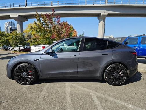 2020 Tesla Model Y Performance