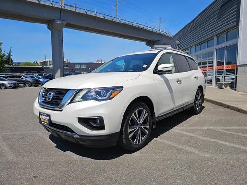2018 Nissan Pathfinder Platinum