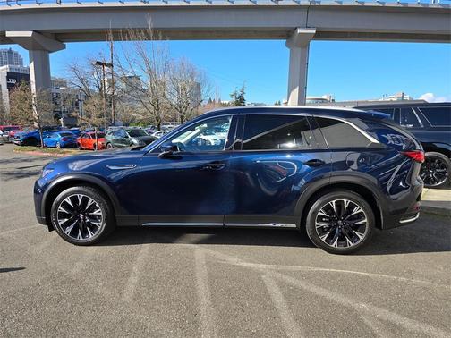 2024 Mazda CX-90 PHEV Premium