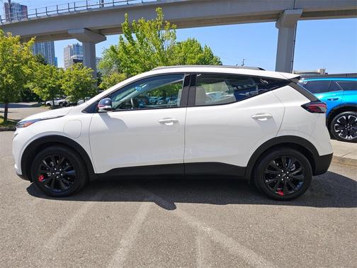 2023 Chevrolet Bolt EUV LT