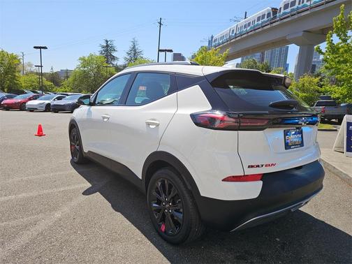 2023 Chevrolet Bolt EUV LT