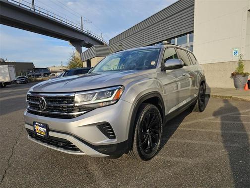 2022 Volkswagen Atlas 3.6L SE w/Technology