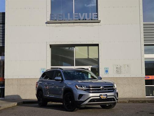 2022 Volkswagen Atlas 3.6L SE w/Technology