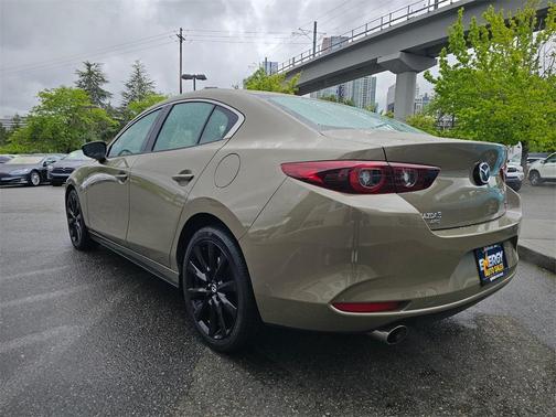 2024 Mazda Mazda3 2.5 Carbon Turbo