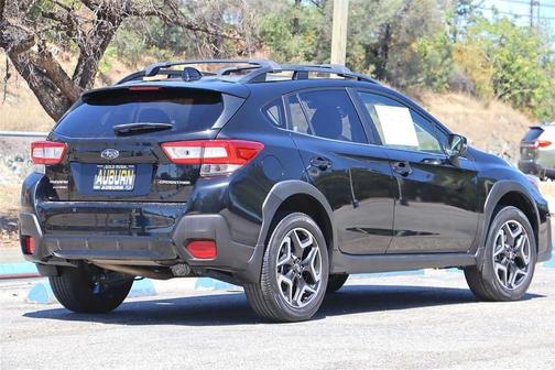 Photo 4 of 31 of 2019 Subaru Crosstrek 2.0i Limited