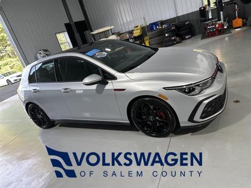 2022 Volkswagen Golf GTI 2.0T SE