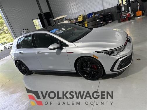 2022 Volkswagen Golf GTI 2.0T SE
