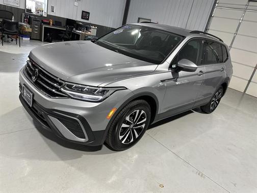 2024 Volkswagen Tiguan 2.0T S