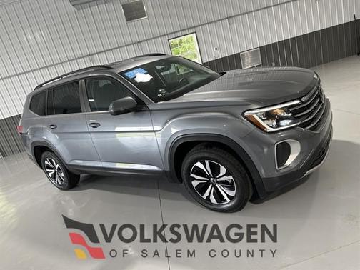 2024 Volkswagen Atlas 2.0T SE