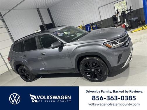 2022 Volkswagen Atlas 2.0T SE w/ Technology