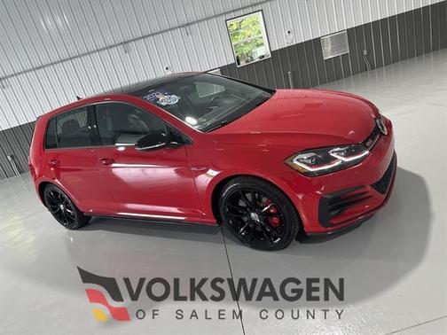 2021 Volkswagen Golf GTI 2.0T SE