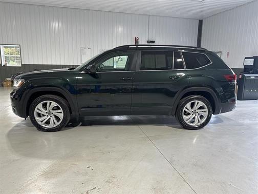 2022 Volkswagen Atlas 3.6 SE w/ Technology