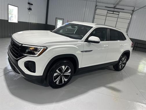 2024 Volkswagen Atlas Cross Sport 2.0T SE