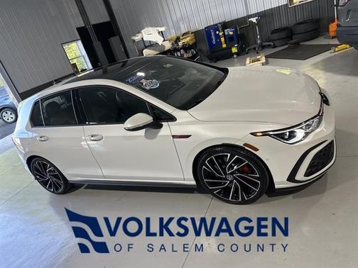 2024 Volkswagen Golf GTI 2.0T Autobahn
