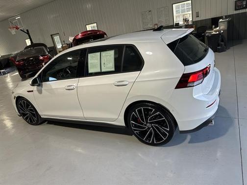 2024 Volkswagen Golf GTI 2.0T Autobahn