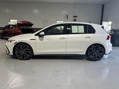 2024 Volkswagen Golf GTI 2.0T Autobahn