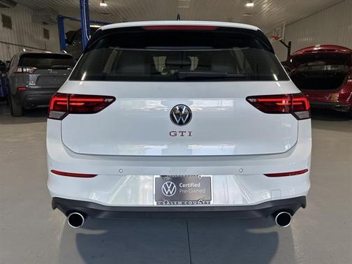 2024 Volkswagen Golf GTI 2.0T Autobahn