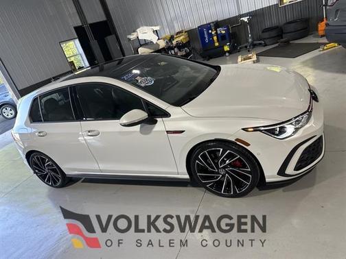 2024 Volkswagen Golf GTI 2.0T Autobahn