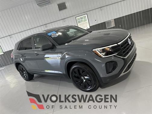 2024 Volkswagen Atlas Cross Sport 2.0T SE w/ Technology