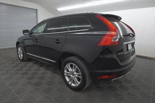 2016 Volvo XC60 T5 Platinum