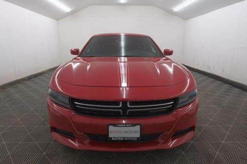 2016 Dodge Charger SE