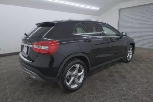 2018 Mercedes-Benz GLA 250 Base 4MATIC