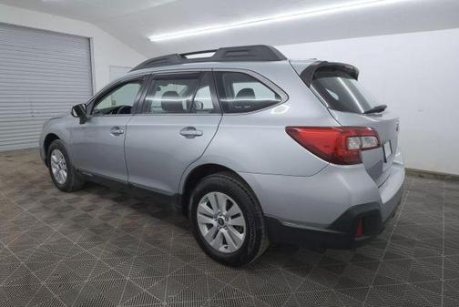 2019 Subaru Outback 2.5i
