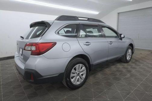 2019 Subaru Outback 2.5i