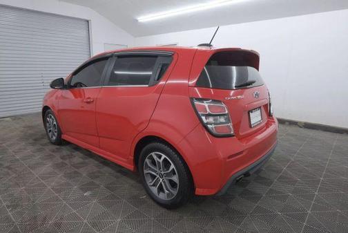 2018 Chevrolet Sonic LT