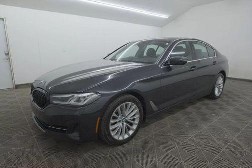 2021 BMW 530 i