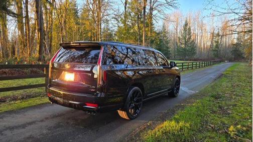 2023 Cadillac Escalade ESV V-Series